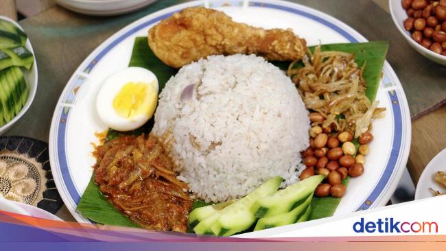 Nasi Tempong PNS Bisa Jadi Pilihan Makan Malam Bersama Teman &amp; Keluarga