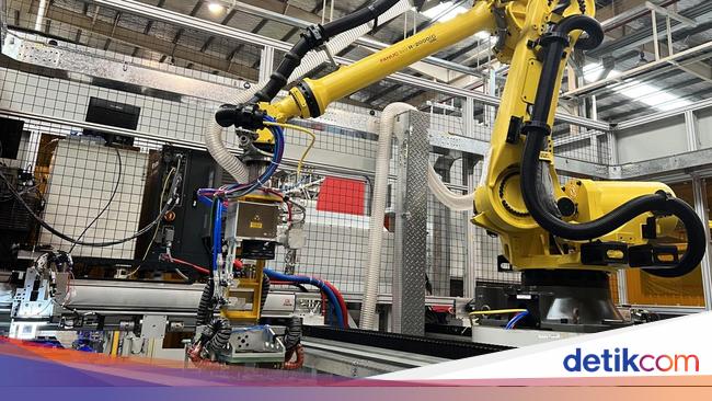 Wuling Mulai Produksi Baterai Mobil Listrik di Cikarang