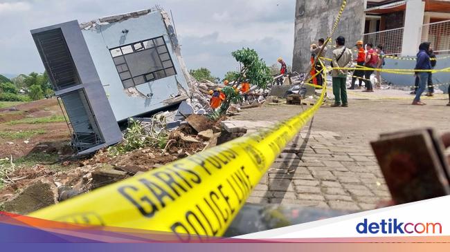 Bruk! Vila di Batu Mendadak Ambruk, Keluarga Asal Bekasi Luka