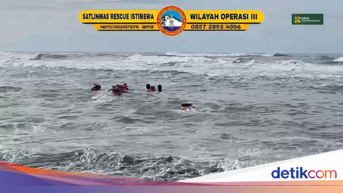3 Wisatawan Kediri Terseret Ombak Parangtritis Main Air Dekat Rip Current