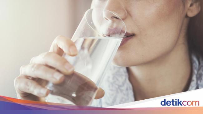 5 Fakta Air Putih, Berapa Banyak untuk Kebutuhan Per Hari?