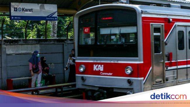 Penumpang KRL Naik-Turun di Stasiun BNI City Mulai April, Tak Lagi di Karet