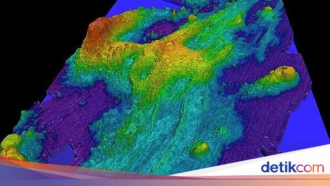 Underwater Volcano Predicted to Erupt Before End of 2025