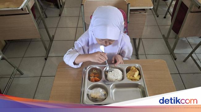 Jadwal Pemberian Makan Bergizi Gratis di PAUD hingga SMA, Jam Berapa?