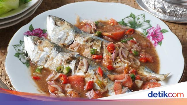 Resep Ikan Kembung Kukus Saus Asam Jawa yang Cocok Untuk Menu Diet