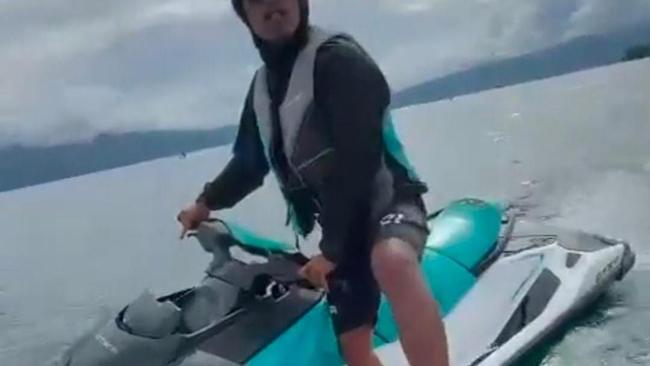 Viral Pengguna Jetski Dipukuli-Diancam Dibunuh di Danau Toba