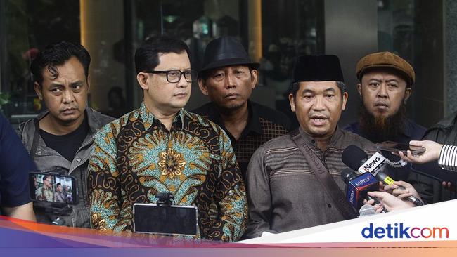 Nurani '98 Bawa Data OCCRP Terkait Jokowi ke KPK