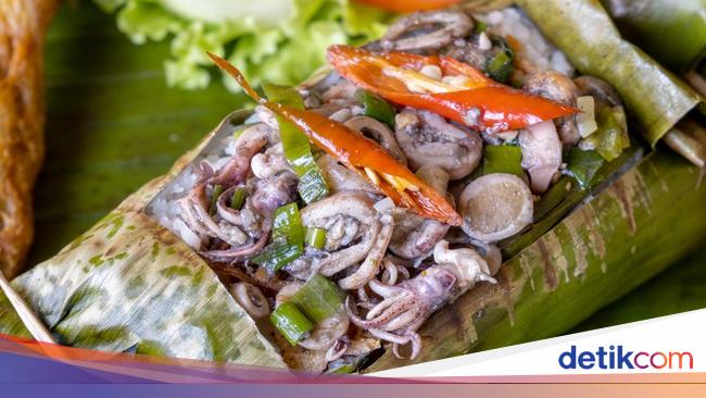 Resep Nasi Bakar Cumi Berbumbu Gurih yang Mantap Sedap