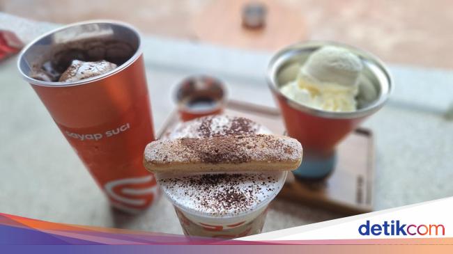 Ada Slow Bar dan Camilan Enak di Kafe Terbesar di Kelapa Gading