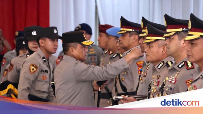 Kapolda Metro Pimpin Sertijab 9 PJU: Dirnarkoba hingga Kapolres Jakbar