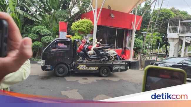 KPK Geledah Rumah di Jakarta Terkait LPEI, Sita Wuling dan 3 Vespa Rp 1,5 M