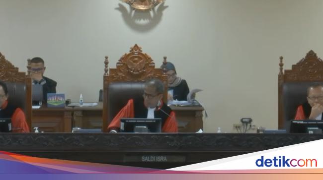 Tiada Hari Tanpa Jokes Bapak-bapak di MK Saat Sengketa Pilkada