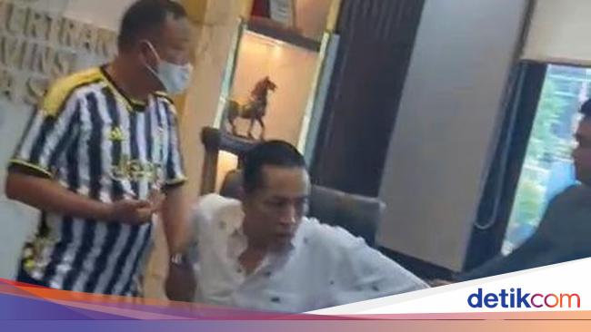 Di Balik Temuan 117 Amplop Isi Rp 1 Juta Saat OTT Kadisnakertrans Sumsel