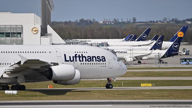 Lufthansa Akan Rekrut 10.000 Karyawan Baru di 2025