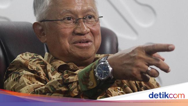 Viral Rekaman Diduga Suaranya Ngamuk Gegara Air, Menteri Satryo Bantah