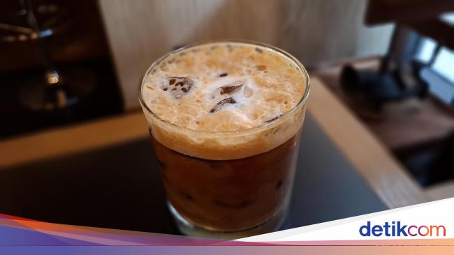 Segarnya Shakeratto Latte Buatan Kafe Asal Norwegia yang Buka di Jakarta