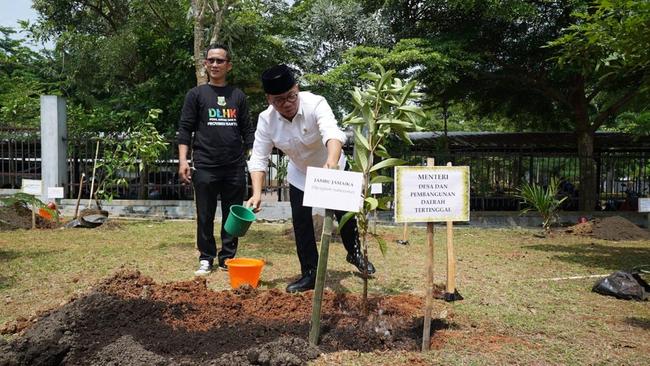 Kemendes Bakal Jalankan 12 Rencana Aksi, Salah Satunya Swasembada Pangan