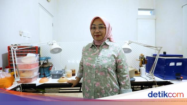 Perspektif Seorang Perupa Payudara Prostetik