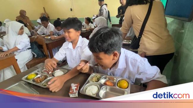 Makan Bergizi Gratis Solo Dimulai Hari Ini, Sasar 7 Sekolah-2.787 Murid