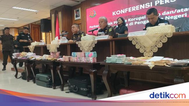 Kejagung Dalami Panitera PN Surabaya Dapat SGD 10 Ribu di Kasus Ronald Tannur