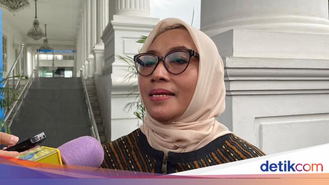 Menteri PPPA Usul Tugas Sekolah Tak Lewat Gadget: Manual Saja