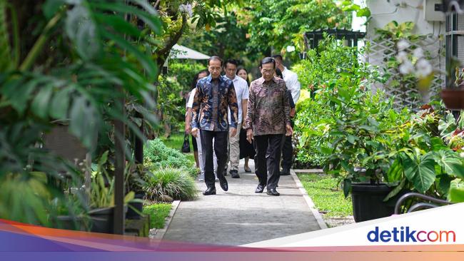 Pertemuan Satu Jam Jokowi dan Sultan HB X di Keraton Jogja, Bahas Apa?