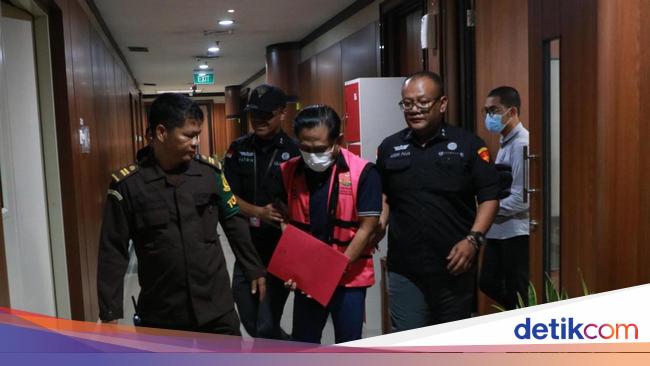 Dari Mana Asal Rp 21 M di Rumah Eks Ketua PN Surabaya?