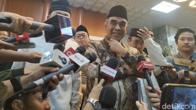 Muzani: Kami Merasa PDIP Tak ke Mana-mana, Tetap Dukung Pemerintahan Prabowo