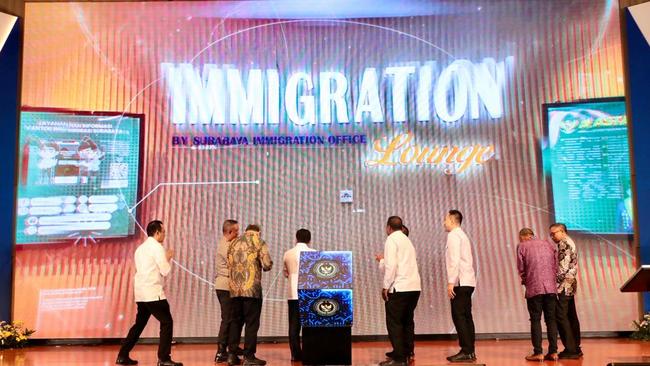 Menteri Imipas Resmikan Immigration Lounge di Mal-Autogate Bandara Juanda