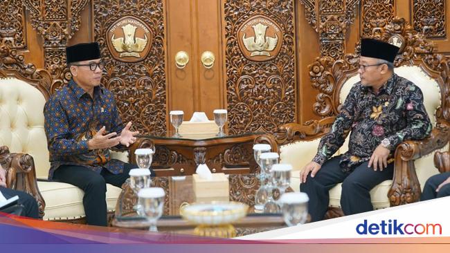 Tingkatkan Kualitas SDM, Mendes Yandri Usulkan Program 1 Desa 1 TK