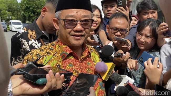 Mendikdasmen Abdul Muti Minta Persetujuan Prabowo soal Konsep Baru PPDB