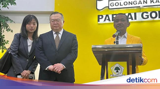 Bahlil Bahas Kerjasama Investasi dan Hilirisasi dengan Menteri Liu