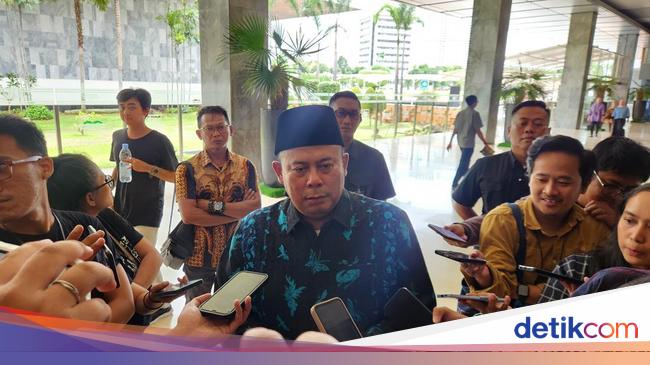 Waka DPR Soal Pagar Laut di Tangerang: Jangan Klaim Laut Milik Tuhan