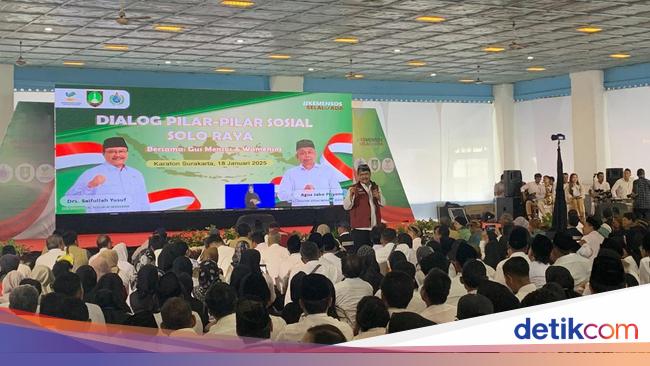 Gelar Dialog Bareng Pilar Sosial di Solo, Mensos Janji Tak Akan Korupsi