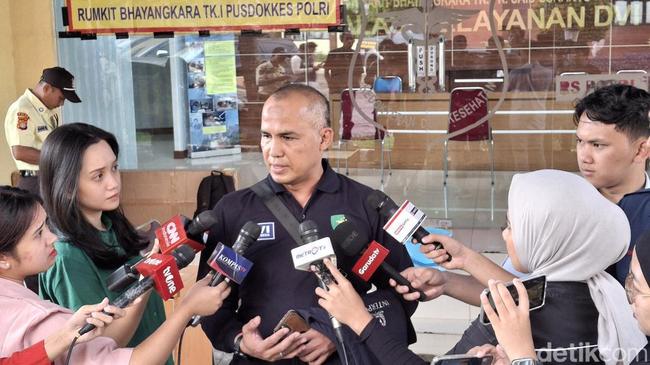 RS Polri Tunggu 2 Sampel DNA Keluarga Korban Hilang Kebakaran Glodok Plaza