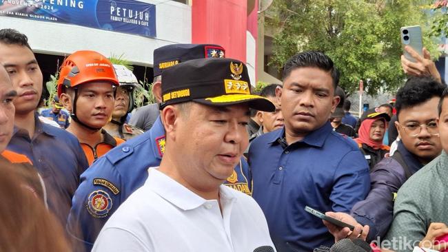 Pemprov DKI Siapkan Bantuan untuk Korban Kebakaran Glodok Plaza