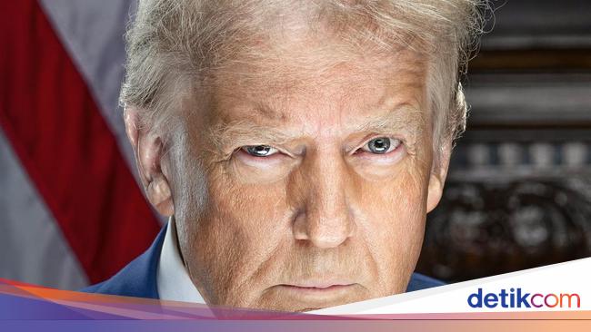 Saat Foto Resmi Trump sebagai Presiden AS Picu Kontroversi