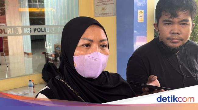 Asa Keluarga Korban Kebakaran Glodok Plaza Menanti Keajaiban