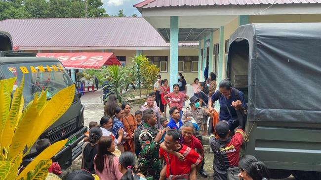 Kemensos Salurkan Bantuan Kemanusiaan untuk Korban Erupsi Gunung Ibu