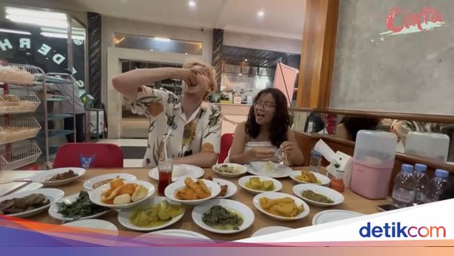 Cinta Kuya Makan Sushi hingga Nasi Padang Bareng Pacar Bule