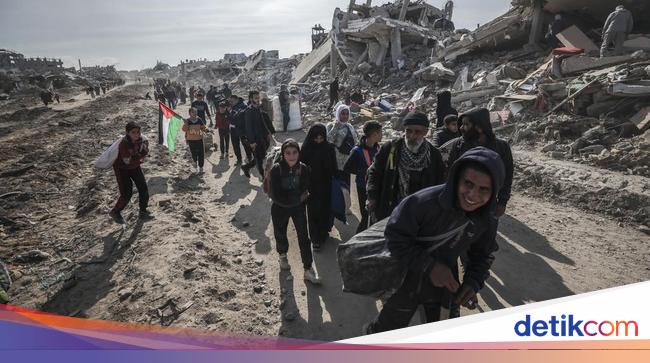 Gencatan Senjata Dimulai, Warga Gaza Pulang ke Reruntuhan Rumah