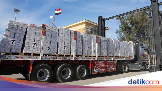 Konvoi Truk Bantuan Kemanusiaan Mulai Masuki Gaza