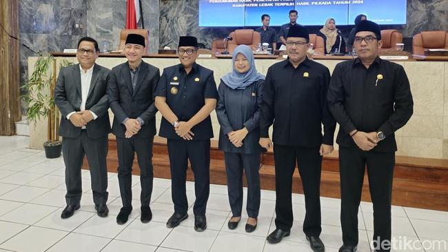 DPRD Lebak Tetapkan Hasbi Jayabaya-Amir sebagai Bupati Terpilih