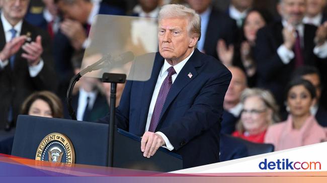 Trump Resmi Dilantik, 'America First' untuk Kedua Kalinya