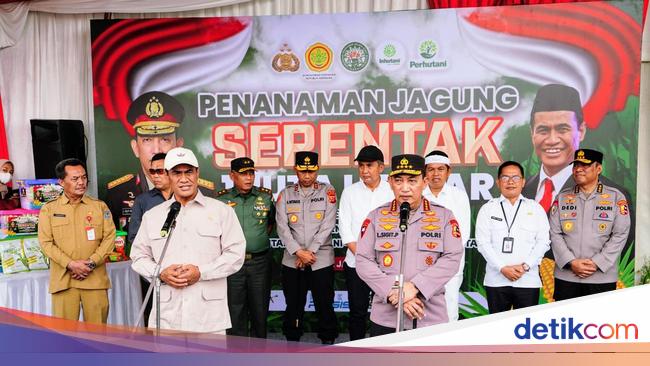 Mentan Apresiasi Polri Tanam Jagung Serentak 1 Juta Hektar