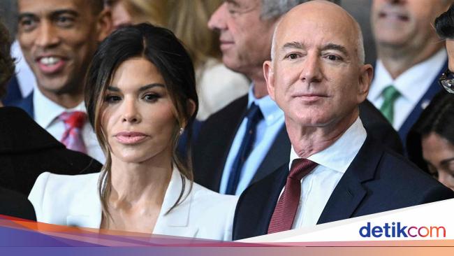 杰夫·贝佐斯(Jeff Bezos)的采访问题很奇怪,但在心理上出色 杰夫·贝佐斯(Jeff Bezos)的采访问题很奇怪,但在心理上出色