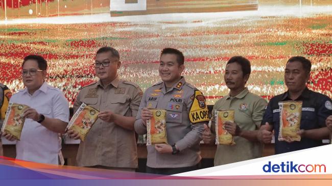 Dukung Ketahanan Pangan, Polres Blitar Rilis Benih Jagung Bhayangkara