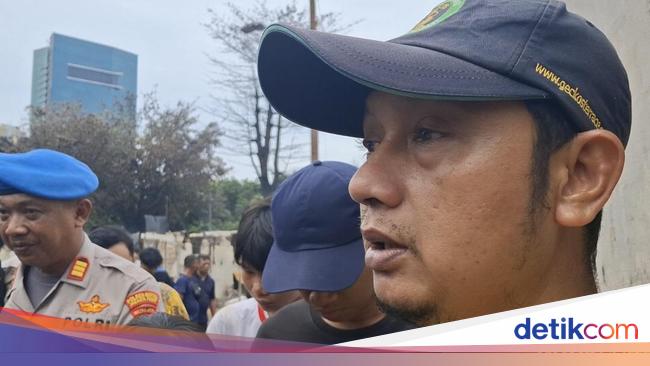 Bertemu Gibran, Korban Kebakaran Kemayoran Gempol Tanya soal Relokasi