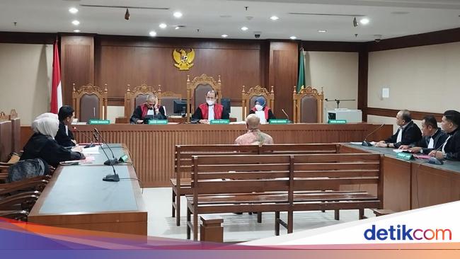 Dono Parwoto Didakwa Rugikan Negara Rp 510 M di Kasus Korupsi Tol MBZ