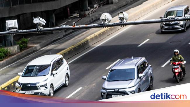 Operasi Keselamatan Jaya Ditindak E-TLE, Pelat Palsu-Strobo Ditilang Manual